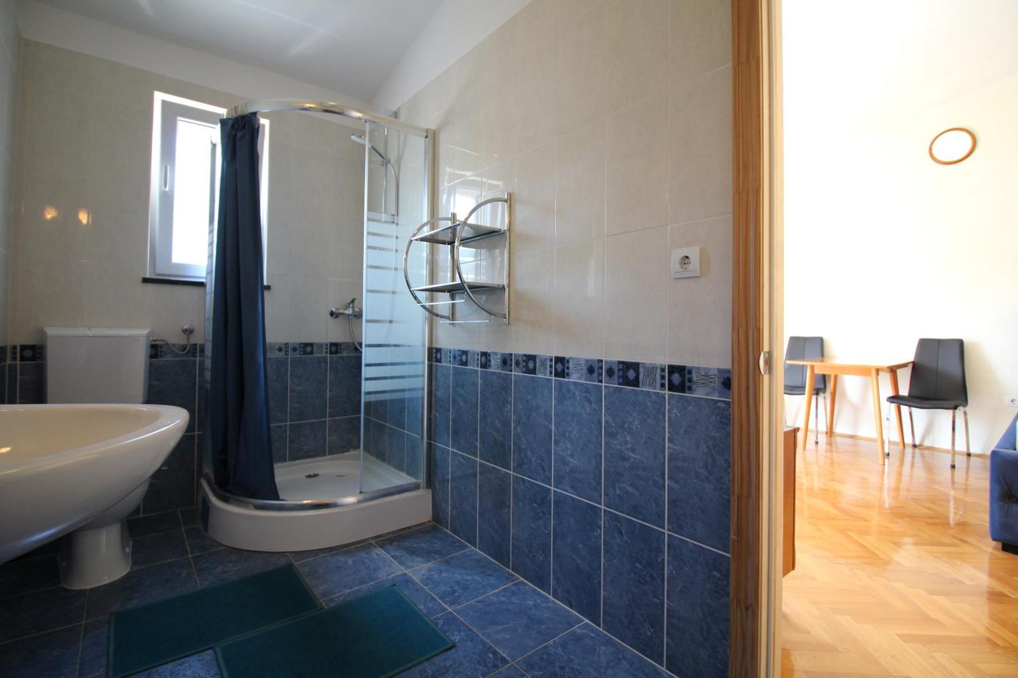 Makarska Centre & Free Private Parking Apartment Luaran gambar